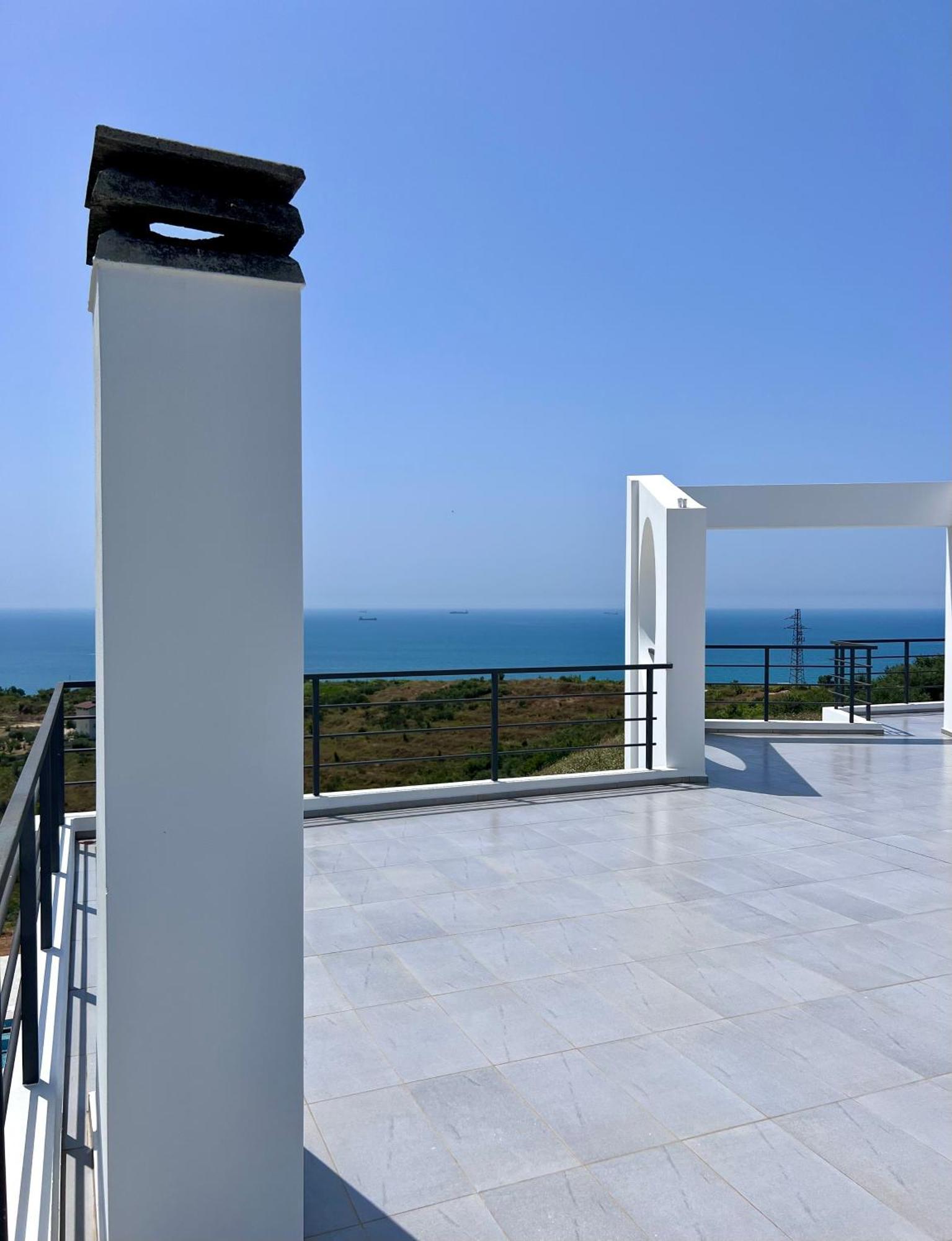 Villa Esmi Durres Kryemedhej Экстерьер фото
