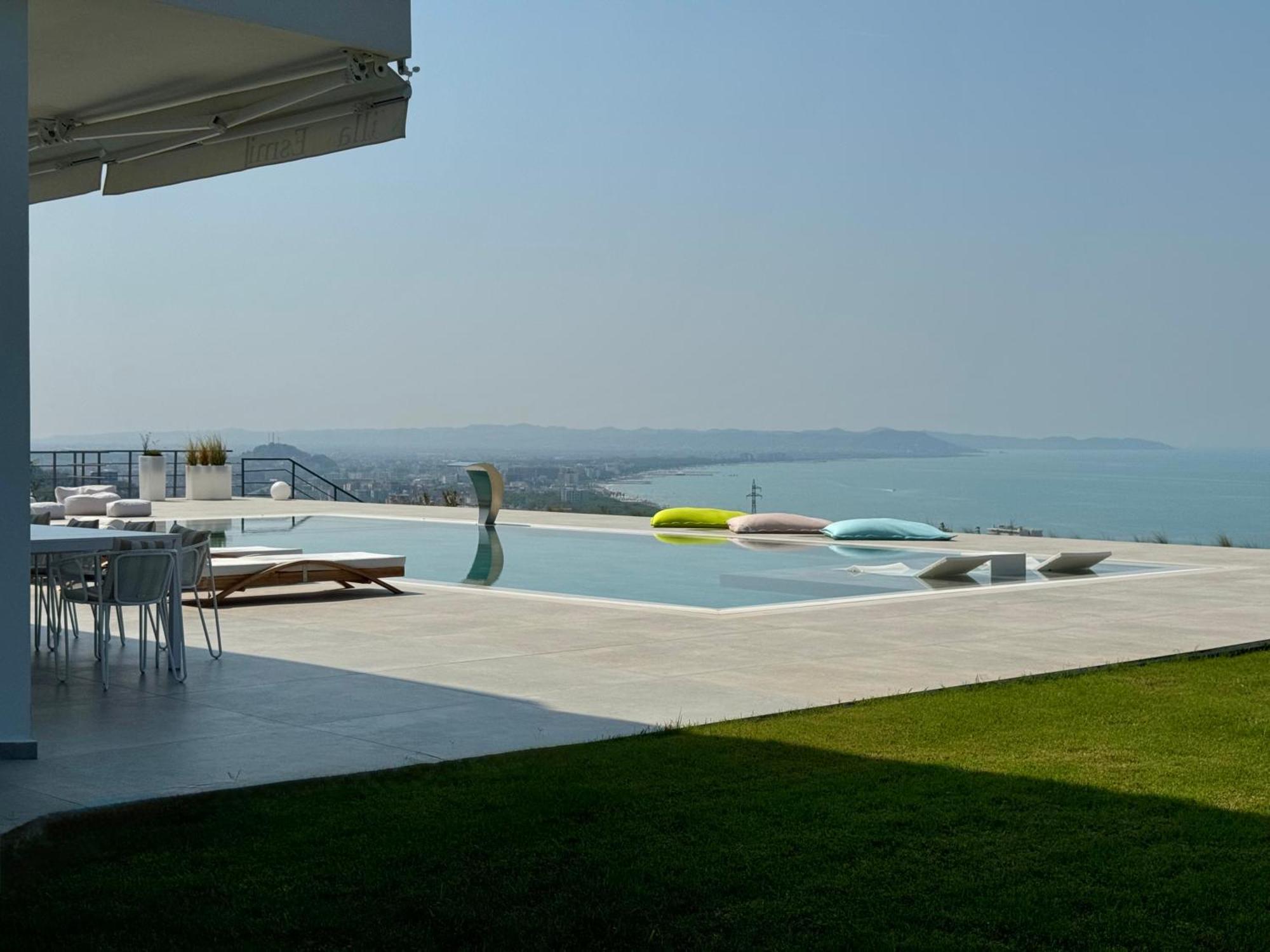 Villa Esmi Durres Kryemedhej Экстерьер фото